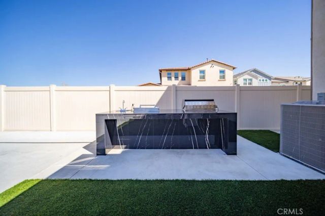 29566 Camino Azar, Valencia, CA 91354