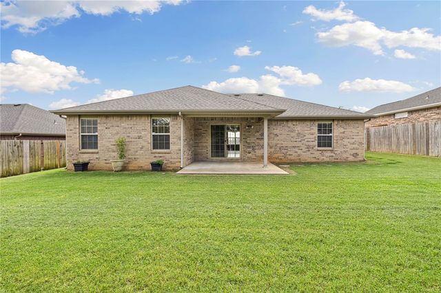 1803 SW Elington Street, Bentonville, AR 72713