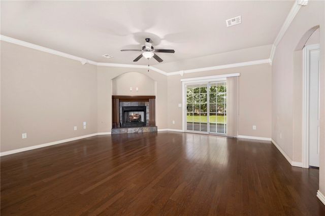 1803 SW Elington Street, Bentonville, AR 72713