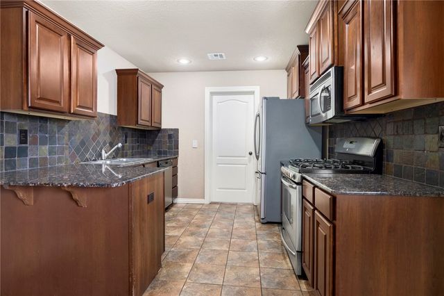 1803 SW Elington Street, Bentonville, AR 72713