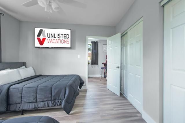 1605 E Place, West Palm Beach, FL 33407