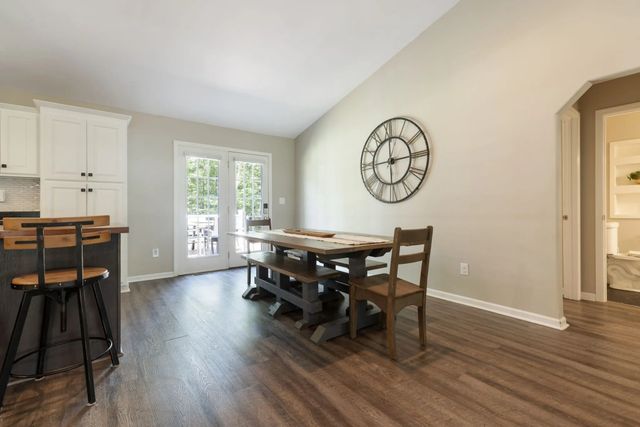 21 Hilltop Dr, Winchester, TN 37398