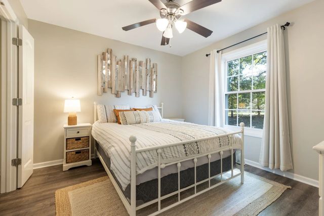 21 Hilltop Dr, Winchester, TN 37398