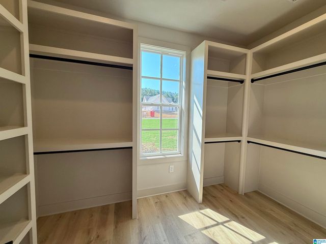 334 LAKE CREEK DRIVE, Guntersville, AL 35976