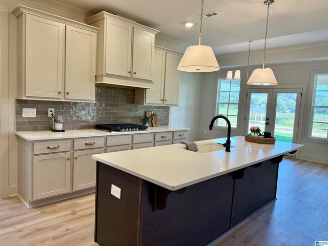 334 LAKE CREEK DRIVE, Guntersville, AL 35976