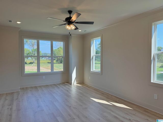 334 LAKE CREEK DRIVE, Guntersville, AL 35976