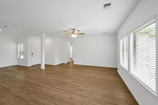 13315 Campos Drive, Houston, TX 77065