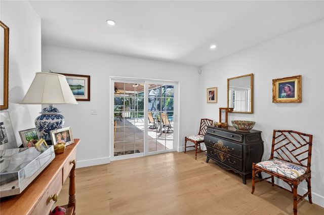 706 Hibiscus Lane, Vero Beach, FL 32963