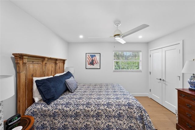 706 Hibiscus Lane, Vero Beach, FL 32963