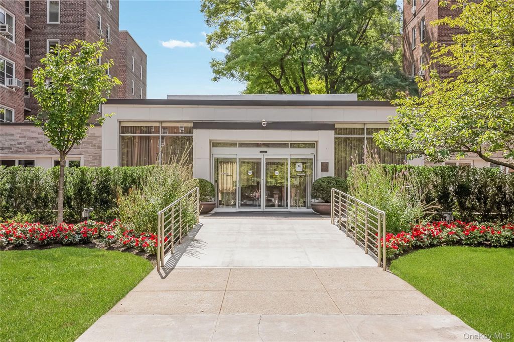 112-20 72nd DRIVE C43, Forest Hills, NY 11375 — exterior