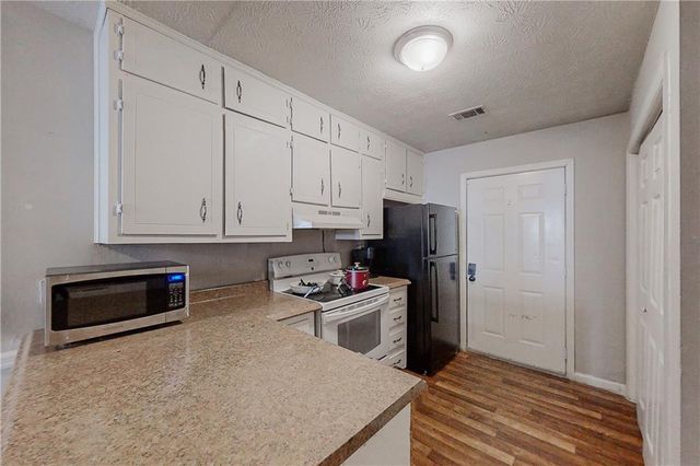 5381 Ridgemere Court, Stone Mountain, GA 30083