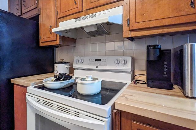 5381 Ridgemere Court, Stone Mountain, GA 30083