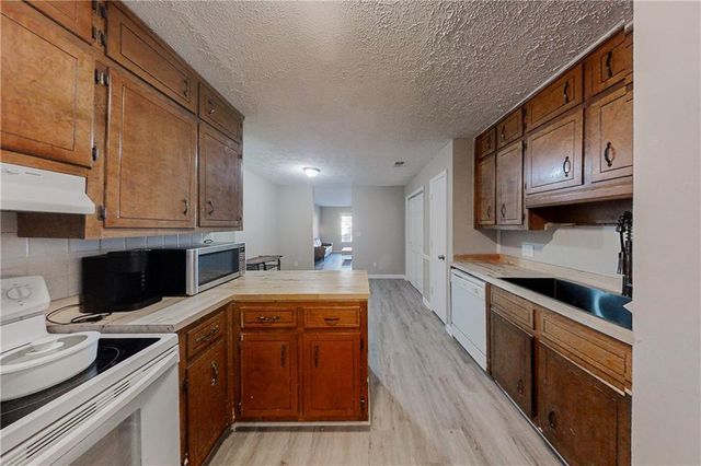 5381 Ridgemere Court, Stone Mountain, GA 30083