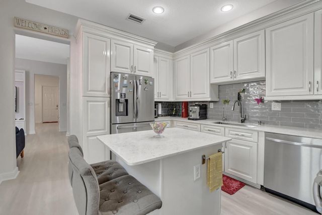 8316 NW 9th Avenue, Boca Raton, FL 33487