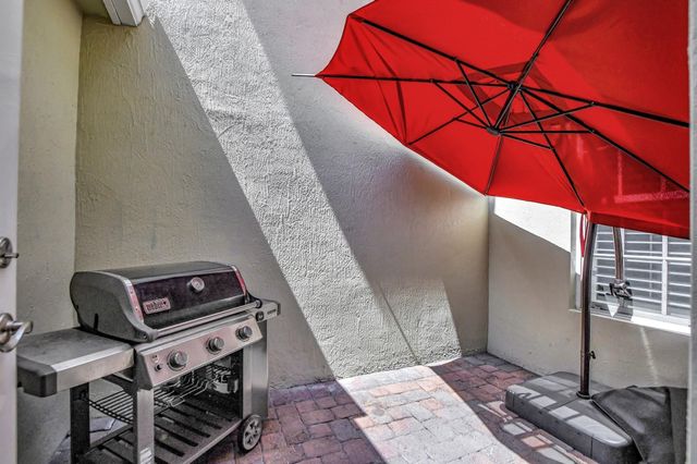 8316 NW 9th Avenue, Boca Raton, FL 33487