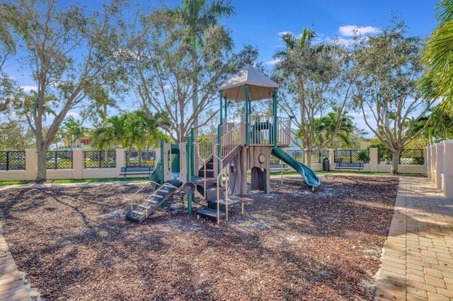 8316 NW 9th Avenue, Boca Raton, FL 33487