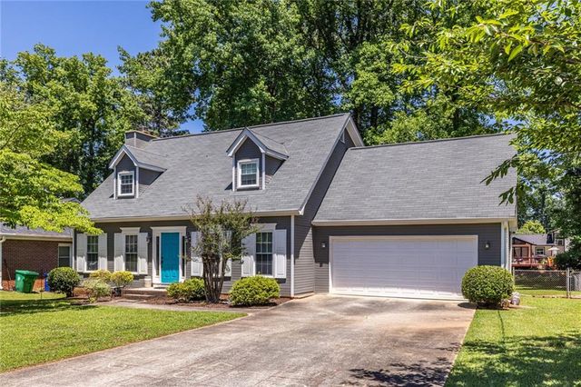 1744 Pierce Arrow Parkway, Tucker, GA 30084