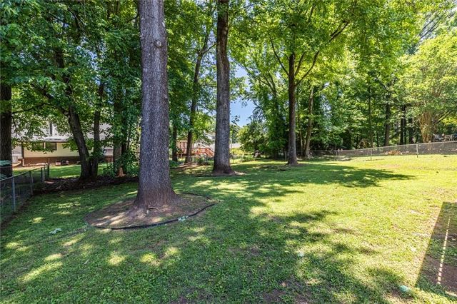 1744 Pierce Arrow Parkway, Tucker, GA 30084