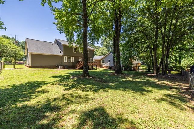 1744 Pierce Arrow Parkway, Tucker, GA 30084