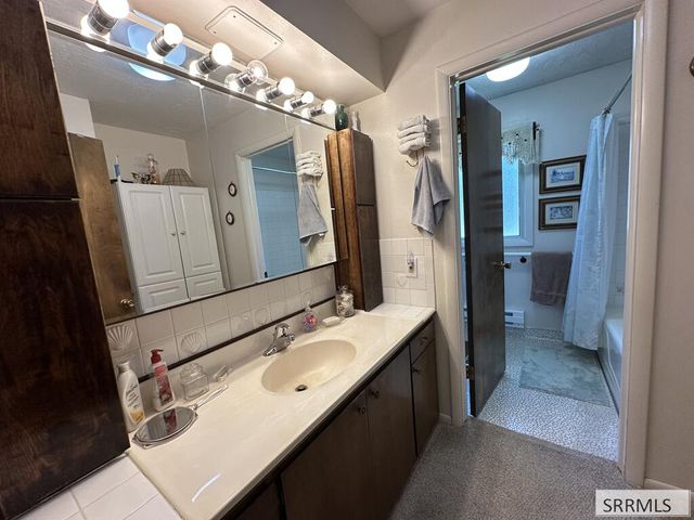11030 N 45th E, Ucon, ID 83401