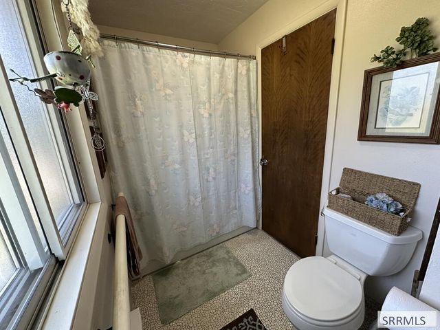 11030 N 45th E, Ucon, ID 83401