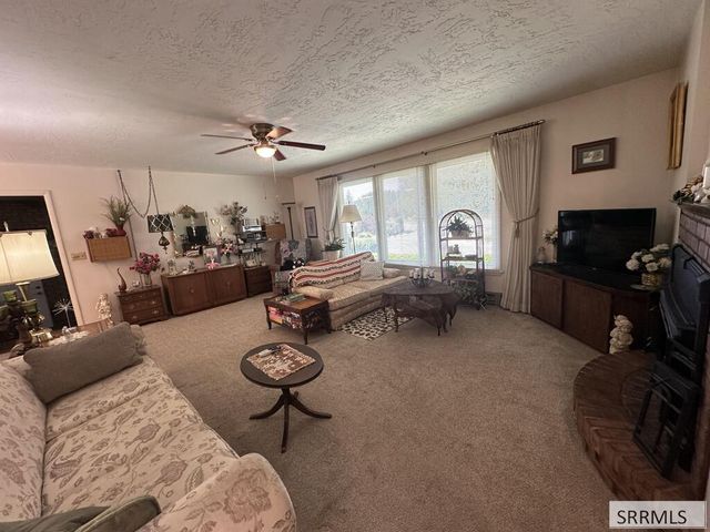 11030 N 45th E, Ucon, ID 83401