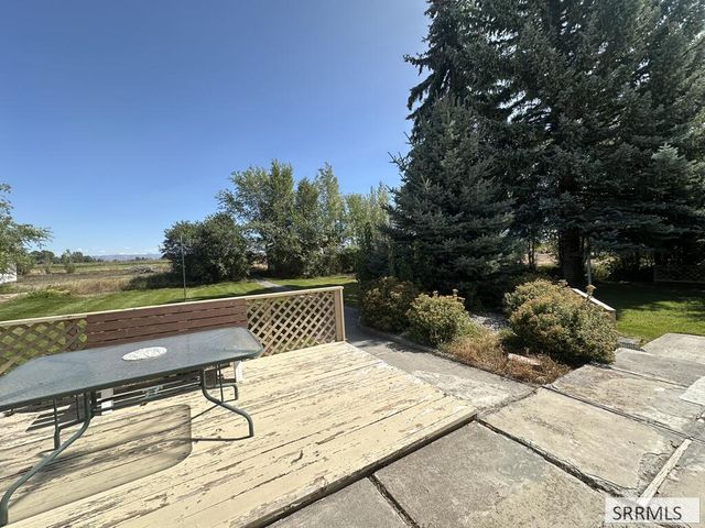 11030 N 45th E, Ucon, ID 83401