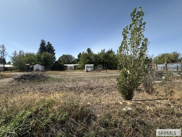11030 N 45th E, Ucon, ID 83401