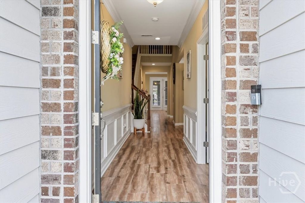 Image 5 of property listing at 3 Ashstead Lane, Pooler, GA 31322