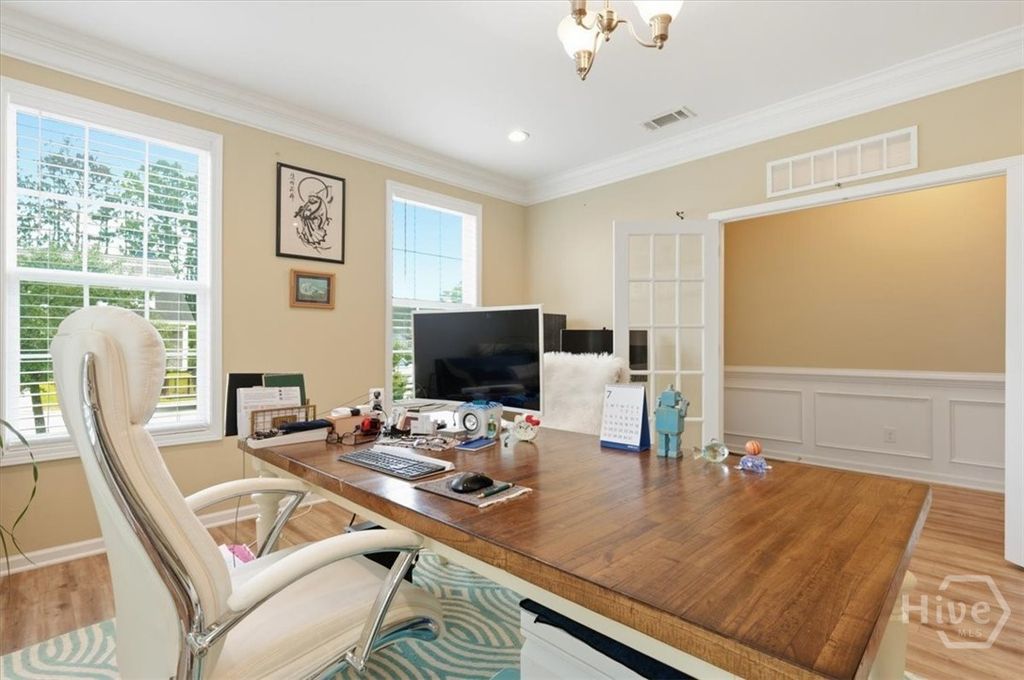 Image 7 of property listing at 3 Ashstead Lane, Pooler, GA 31322