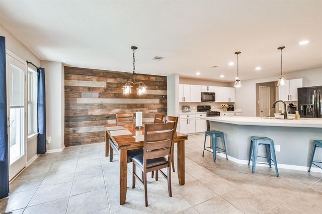 2719 Crosshaven Way, Conroe, TX 77304