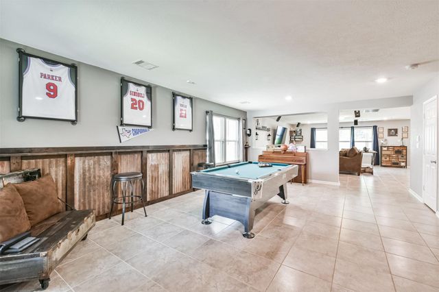 2719 Crosshaven Way, Conroe, TX 77304