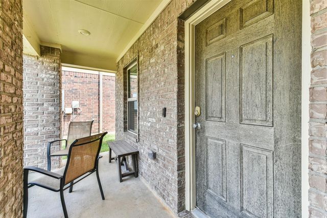 2719 Crosshaven Way, Conroe, TX 77304