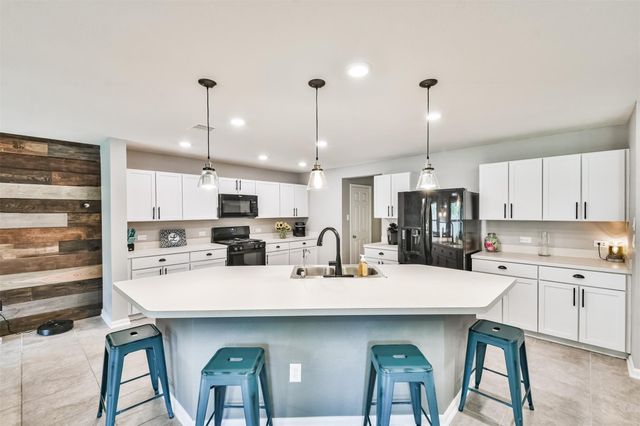 2719 Crosshaven Way, Conroe, TX 77304