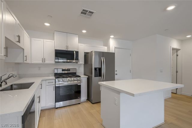 951 Jigglypuff Place, Henderson, NV 89011