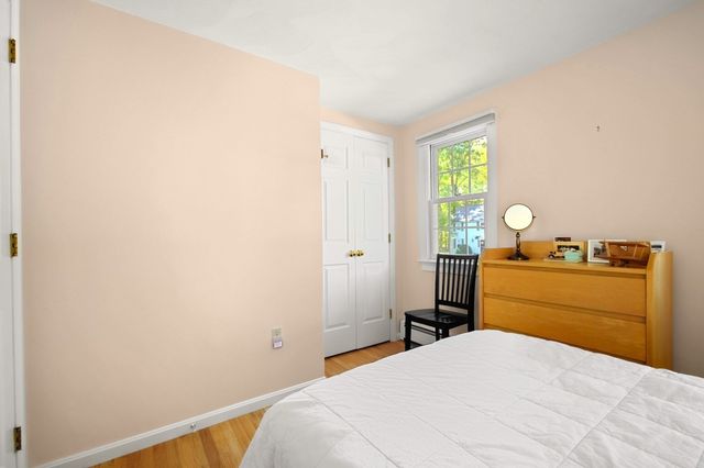 28 Arbor Dr, Shrewsbury, MA 01545