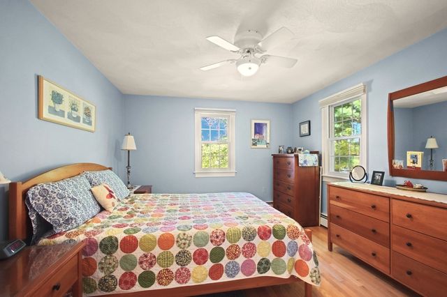 28 Arbor Dr, Shrewsbury, MA 01545