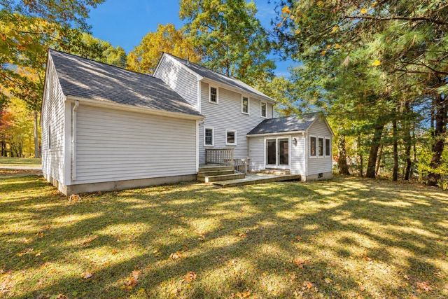28 Arbor Dr, Shrewsbury, MA 01545