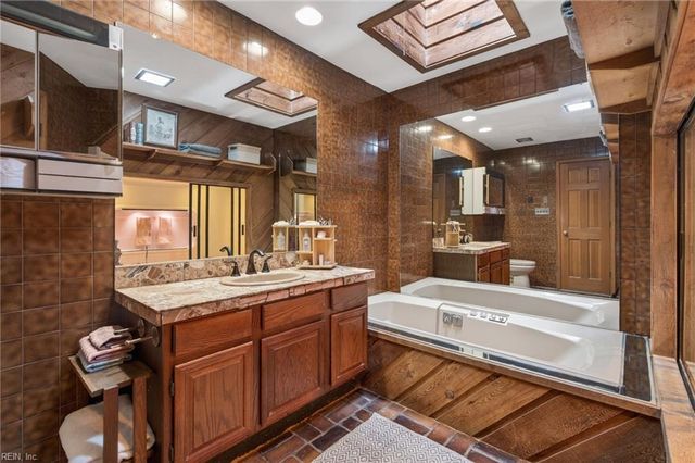 2153 Hollybriar PT, Norfolk, VA 23518