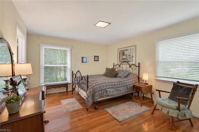 2153 Hollybriar PT, Norfolk, VA 23518