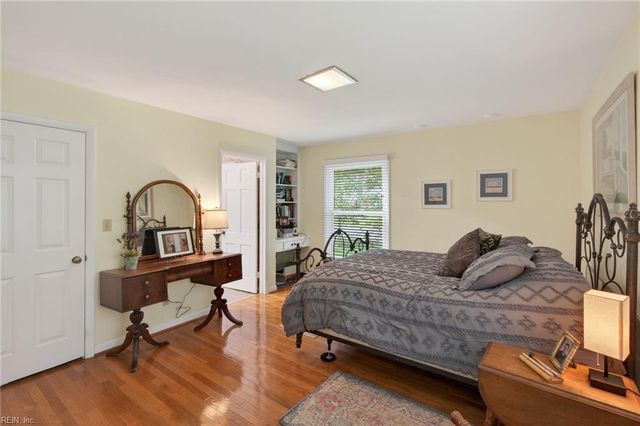 2153 Hollybriar PT, Norfolk, VA 23518