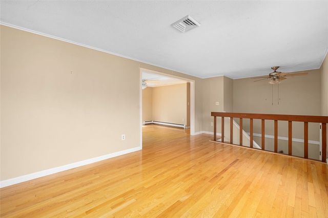 95 Amy Drive, Cranston, RI 02921