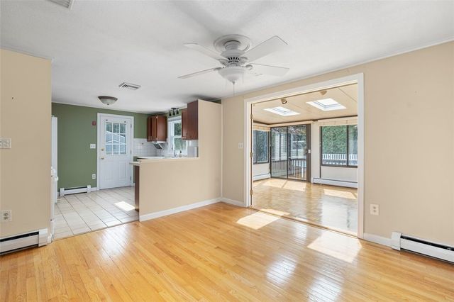 95 Amy Drive, Cranston, RI 02921