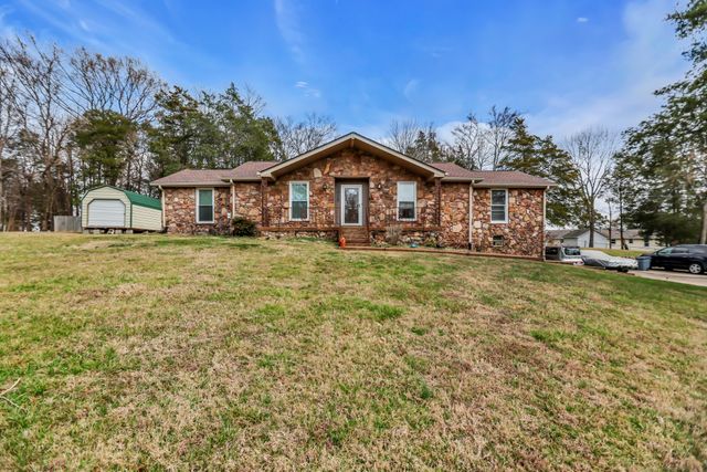 1917 Graceland Dr, Goodlettsville, TN 37072