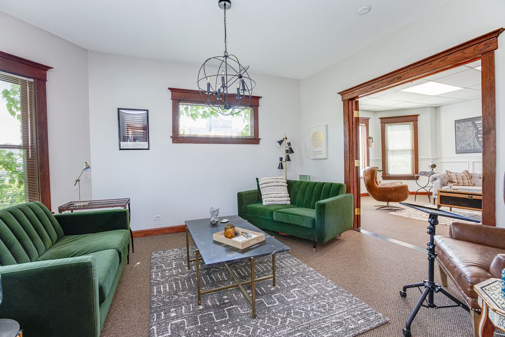 422 W Wesley Street, Wheaton, IL 60187 — photo 5