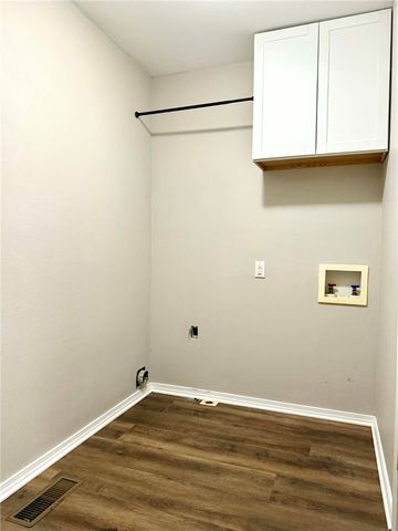 3505 E 5th Street, Russellville, AR 72802