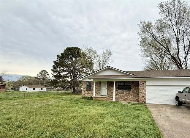 3505 E 5th Street, Russellville, AR 72802