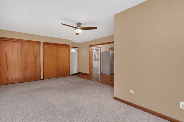 1105 Taylor Street, Joliet, IL 60435