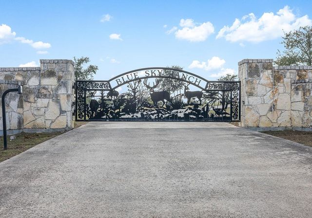 250 Fm 3128, Coldspring, TX 77331