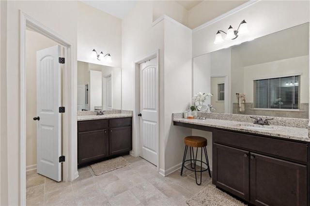 289 Greighmoor Court, Loganville, GA 30052